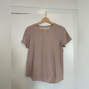 Light pink lululemon top